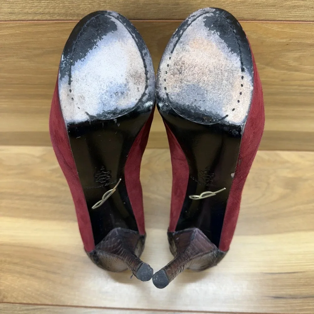 BRIAN ATWOOD Womens 7 Burgundy Suede Peep Toe Pumps Platform Heels Snake Leather
